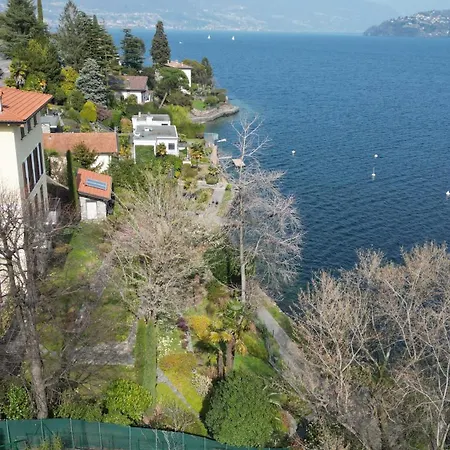 Lakeside Del Pierangelo: Ginko شقة